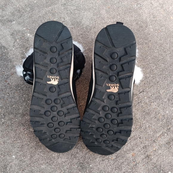 Sorel Whitney II Waterproof Short Lace Faux Fur Boots Girls 6½ (Wo.8) - Picture 10 of 11